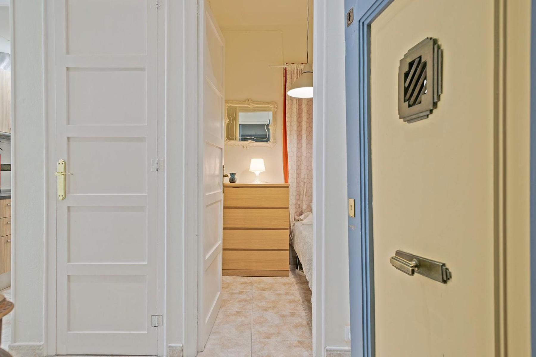 Apartmento Industria Барселона Екстериор снимка